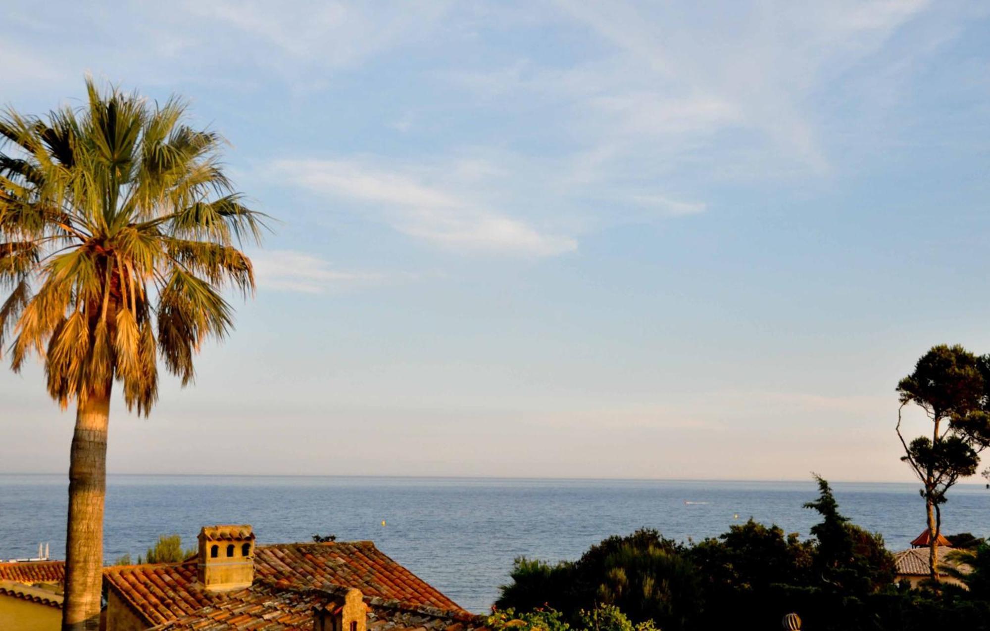 Hotel L'Escale Au Soleil Saint Aygulf Esterno foto
