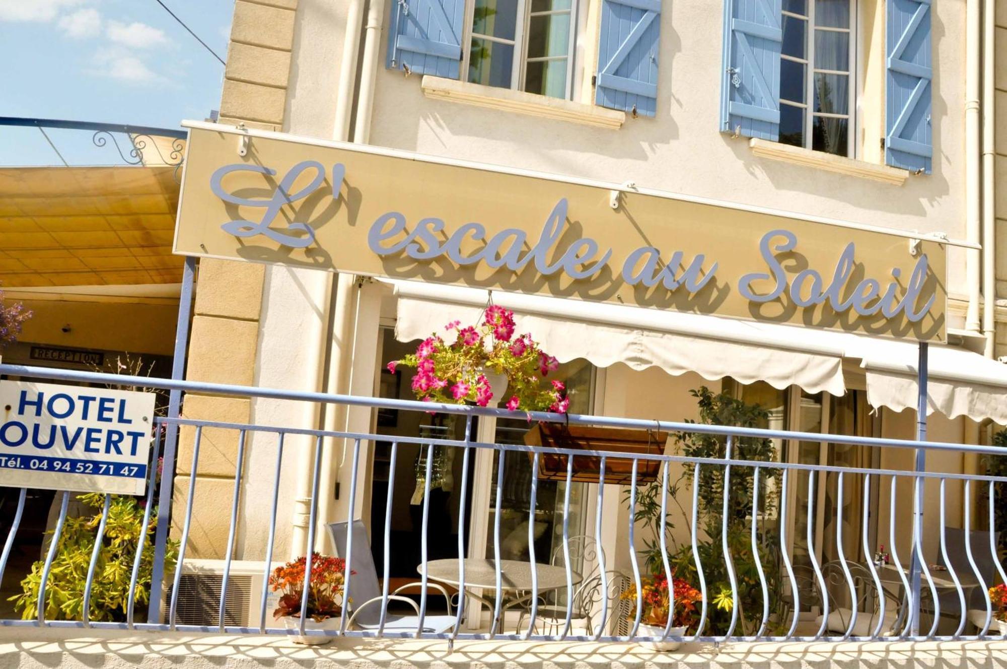 Hotel L'Escale Au Soleil Saint Aygulf Esterno foto